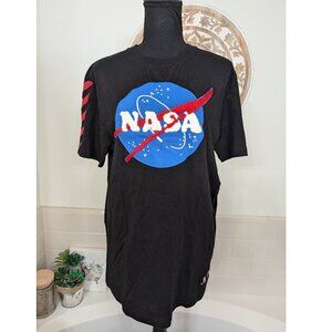 WT02 South Pole Embroidered NASA Short‎ Sleeve Black T-shirt - Size M (NWT)